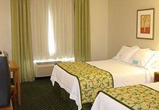 Fairfield & By Marriott 3* Champaign