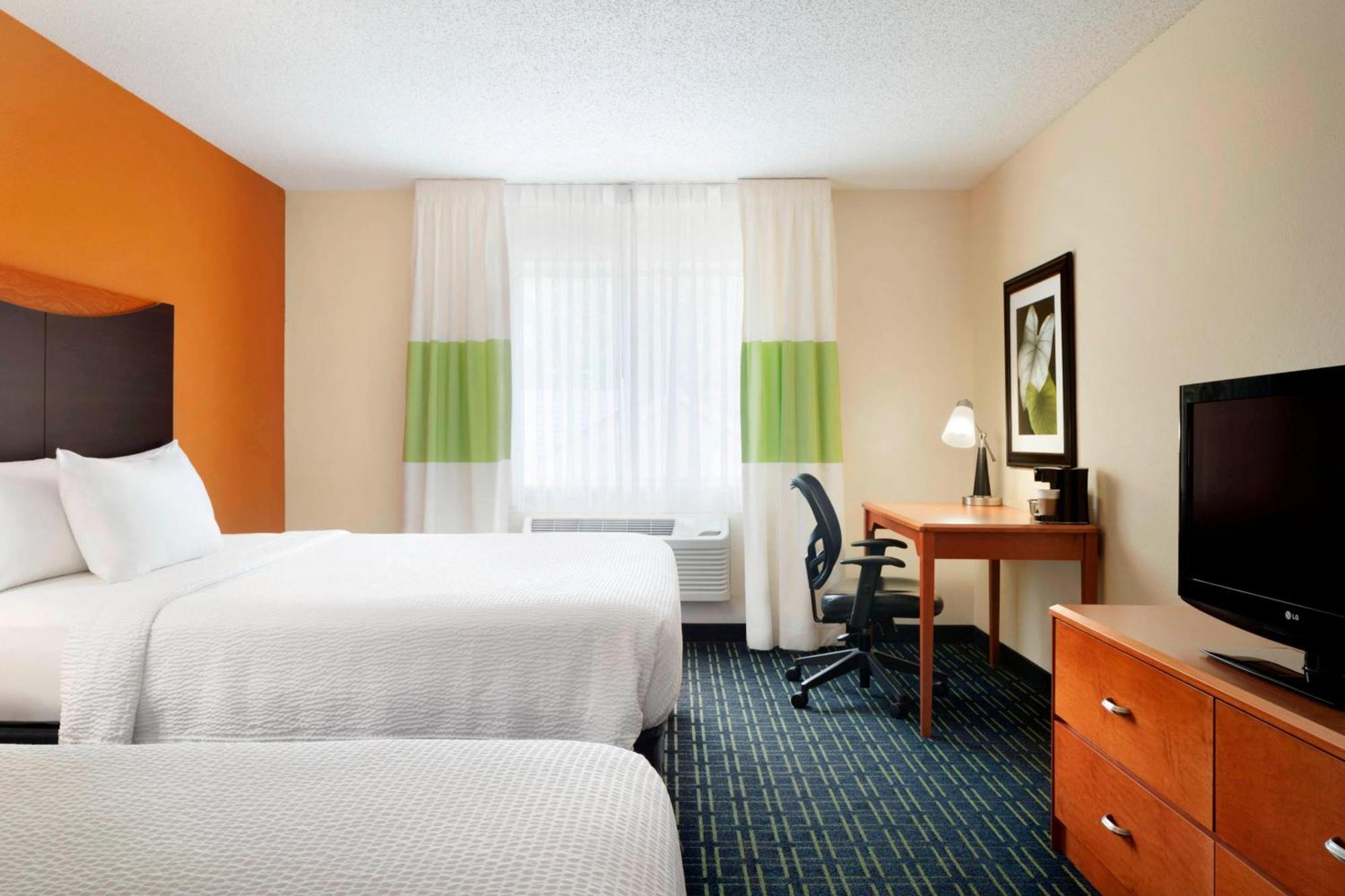 Hotel Fairfield & By Marriott